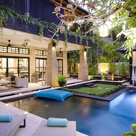 Amanputri Villa Семиньяк Экстерьер фото