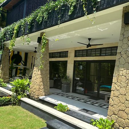 Amanputri Villa Семиньяк Экстерьер фото